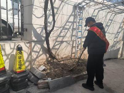 /Users/zero2/Desktop/雷锋月图文/植树/3.jpg3